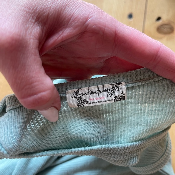 Free People tank - Picture 4 of 4